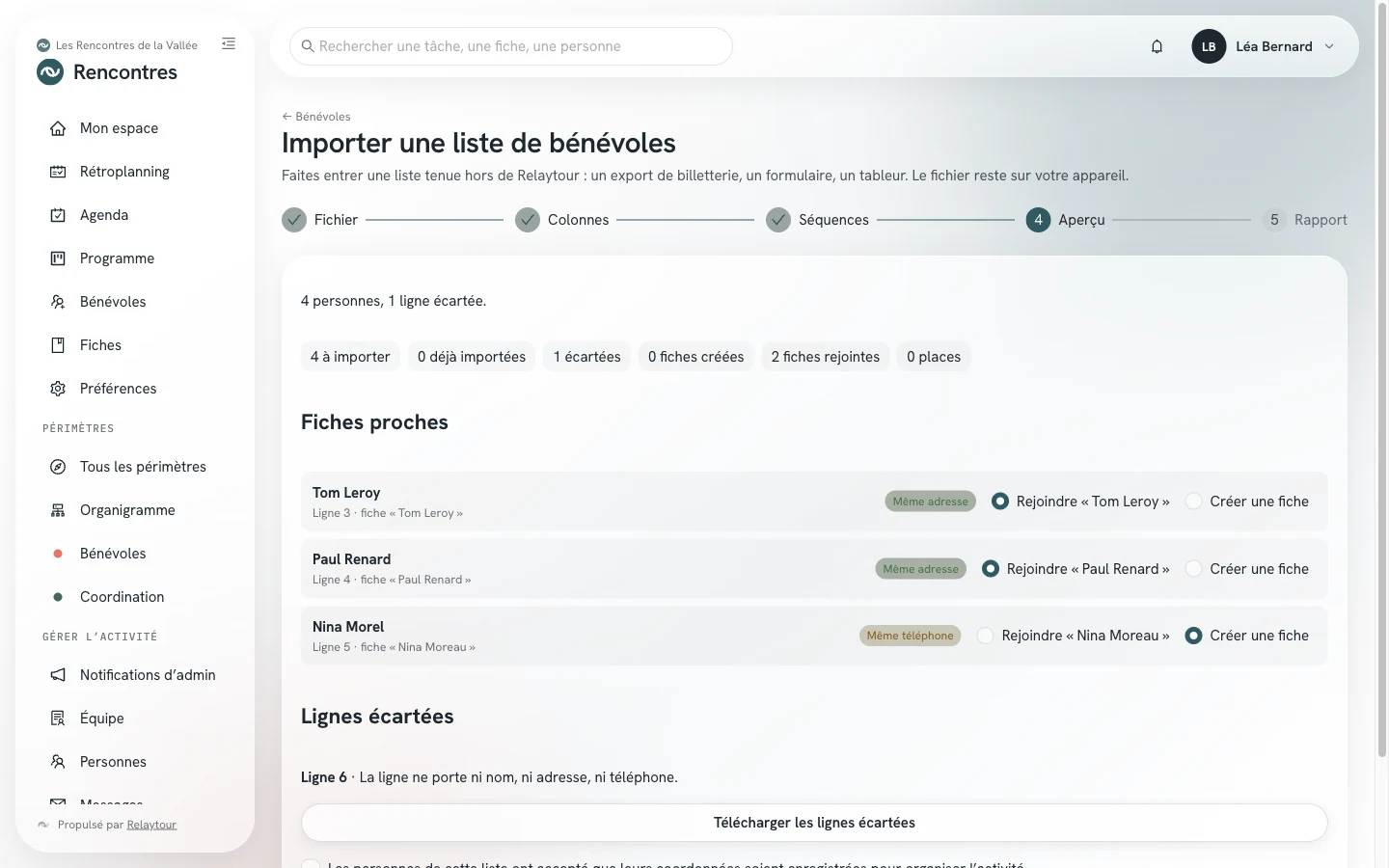 Étape Aperçu de l'import : quatre personnes à importer, une ligne écartée, deux fiches rejointes, puis les fiches proches avec le choix Rejoindre ou Créer une fiche.