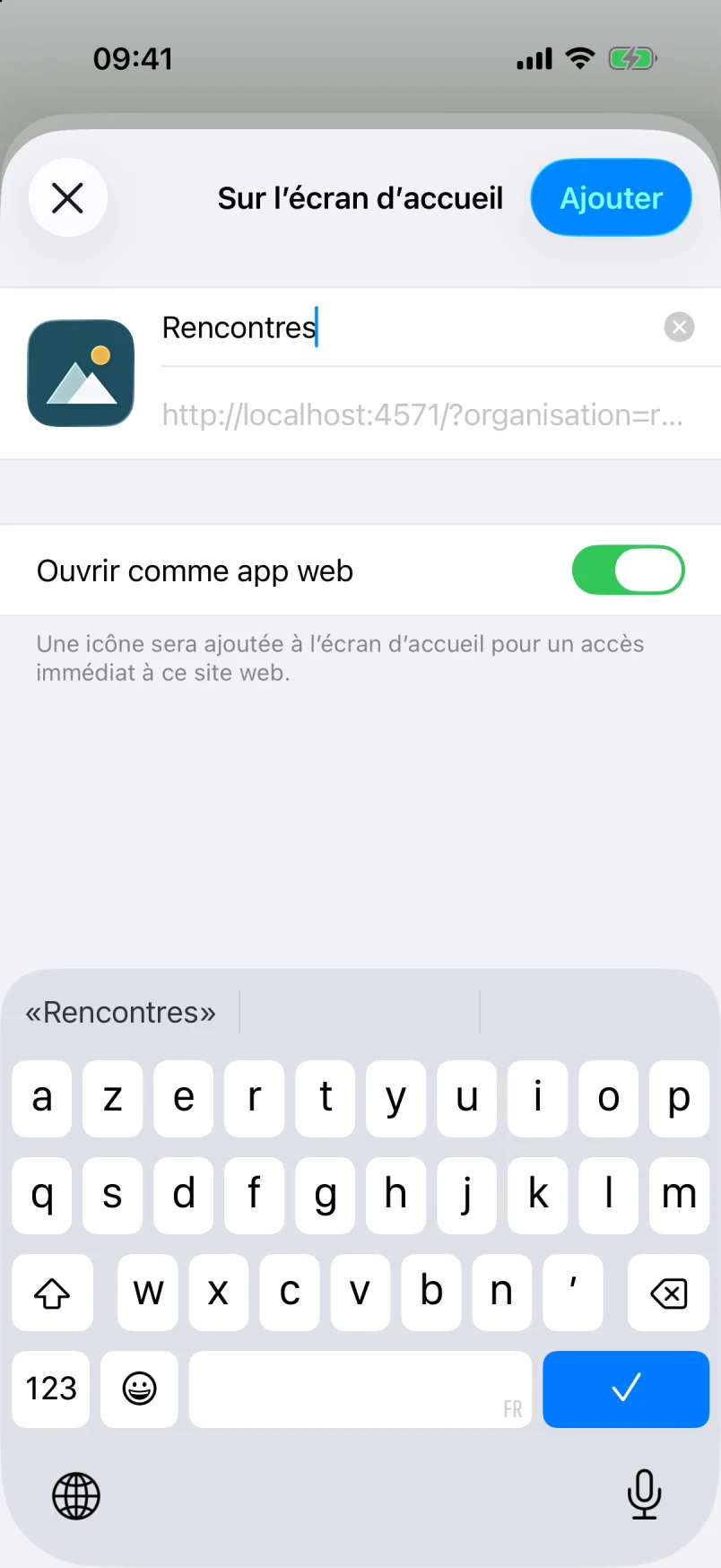 Fenêtre Sur l'écran d'accueil : l'icône et le nom de l'organisation, l'option Ouvrir comme app web activée et le bouton Ajouter.