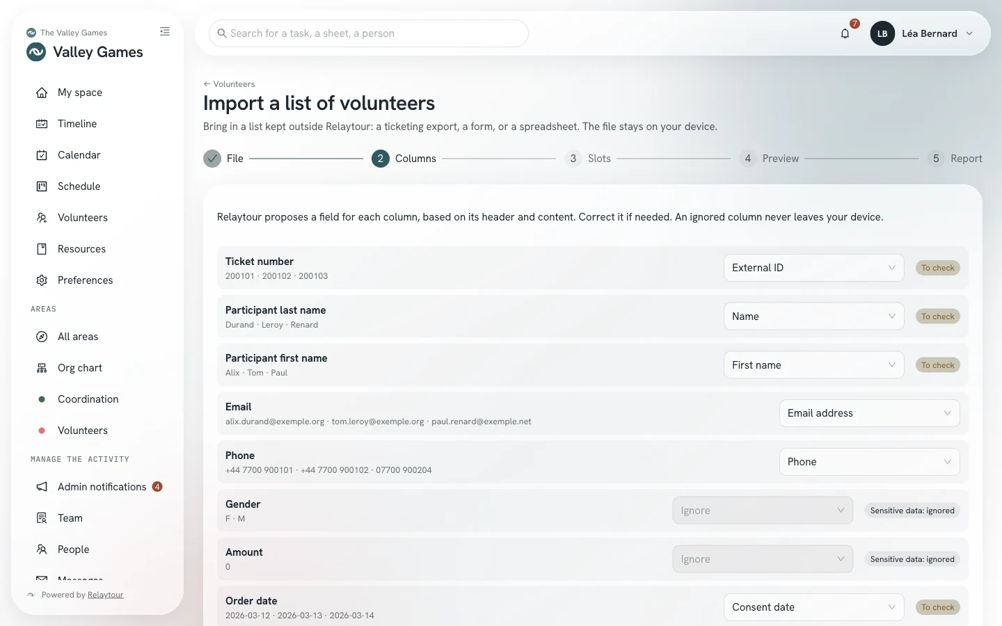 Columns step of the import: each column of a fictional ticketing export, with three examples and the suggested field, including the ticket number as external ID.