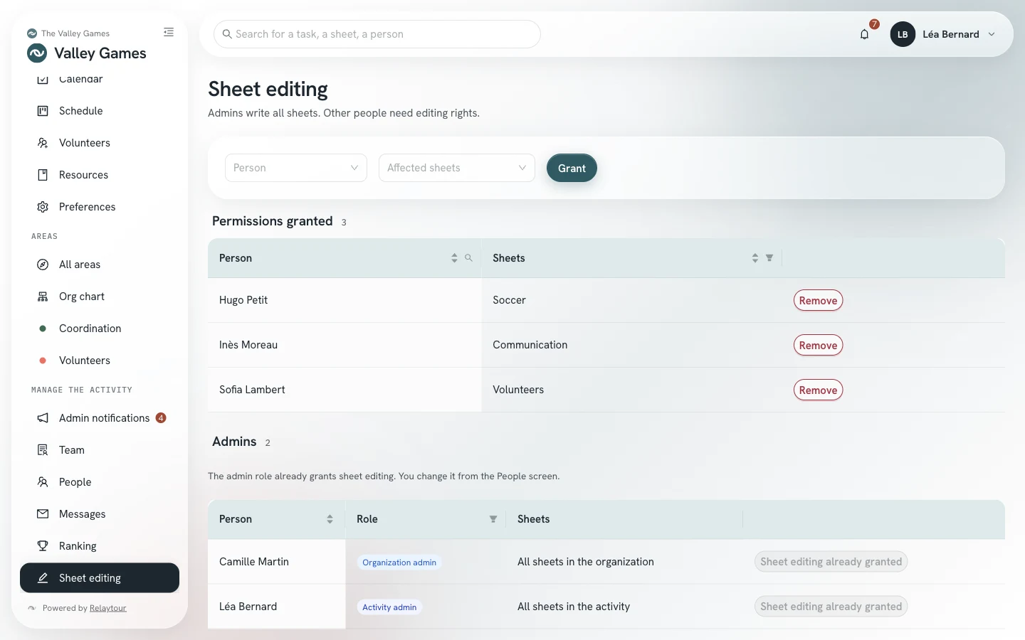 Sheet editing screen: the grant form, the list of granted rights, and the list of admins.